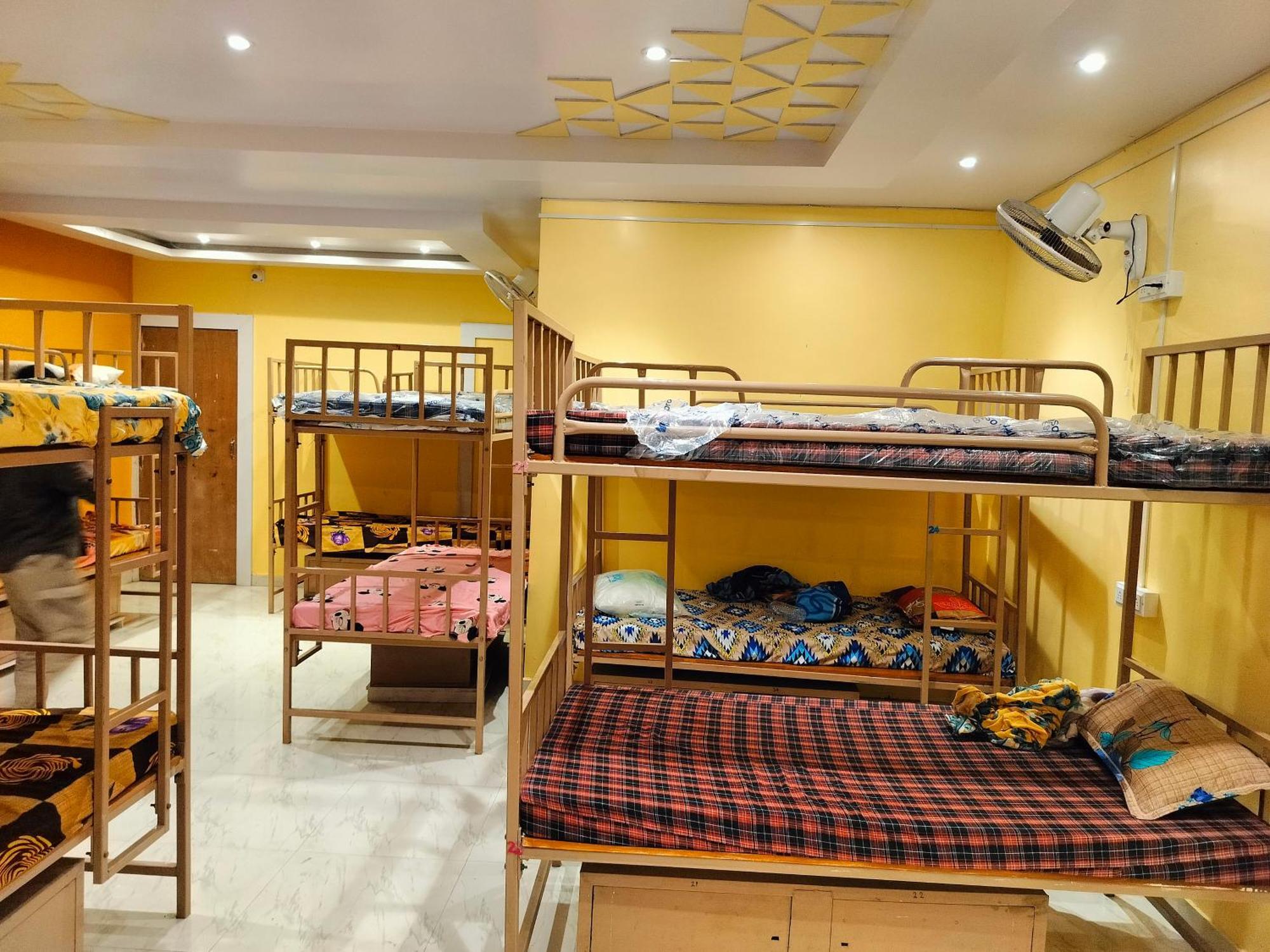 Hostel Sri Durga Jatri Nibasa Brahmapur Exterior foto